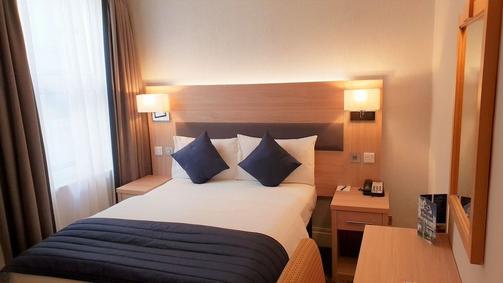 The Empress Hotel Classic Double Room