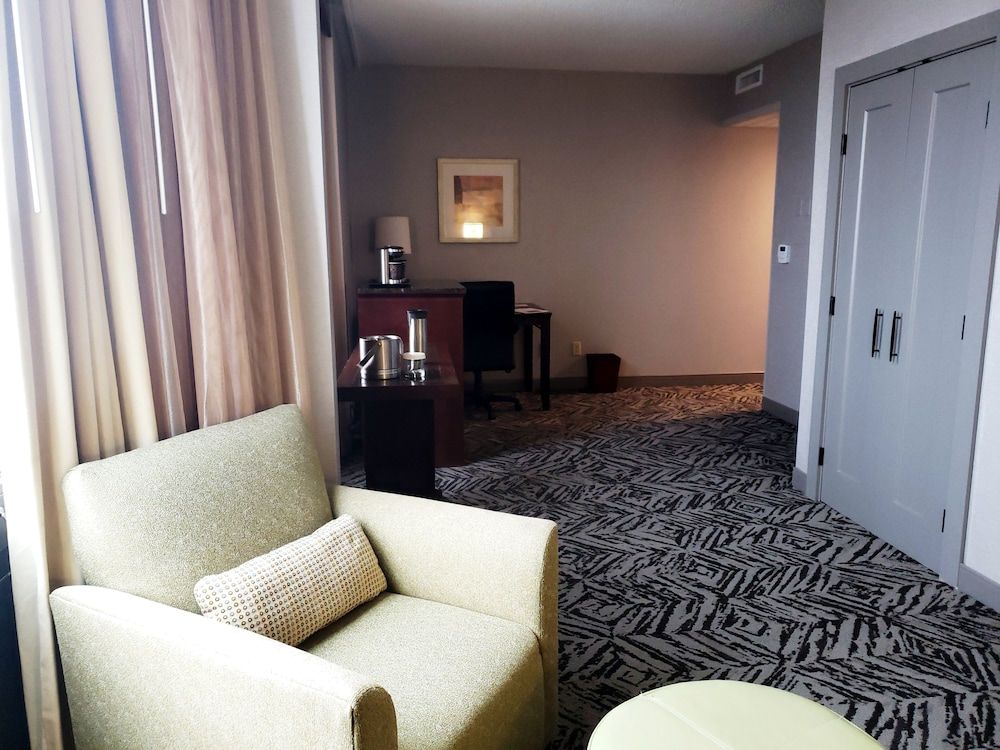 undefined DoubleTree by Hilton Omaha Downtown