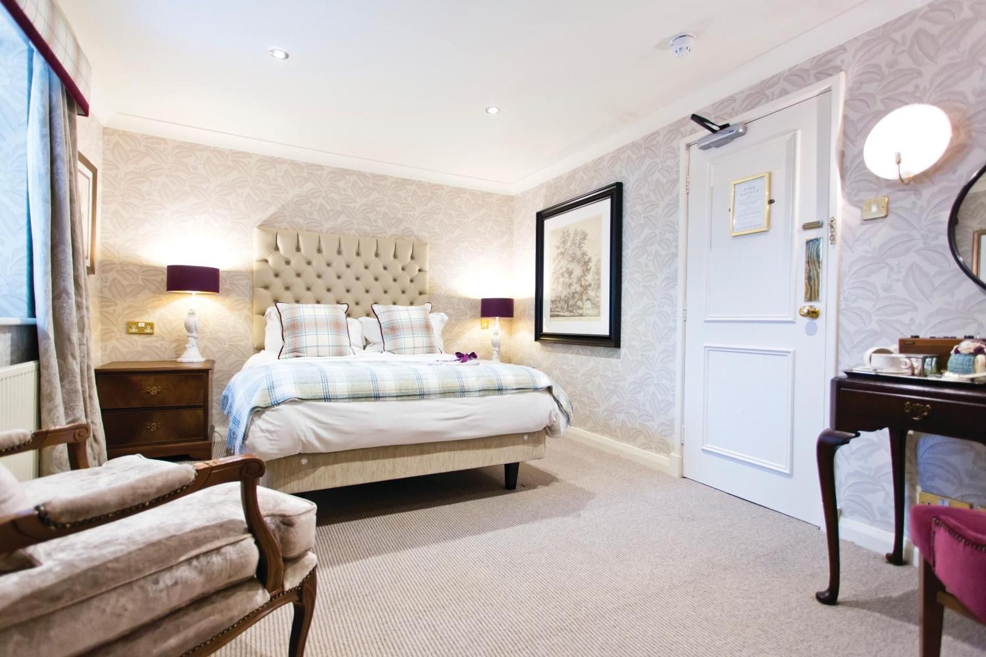 Character Double Room
