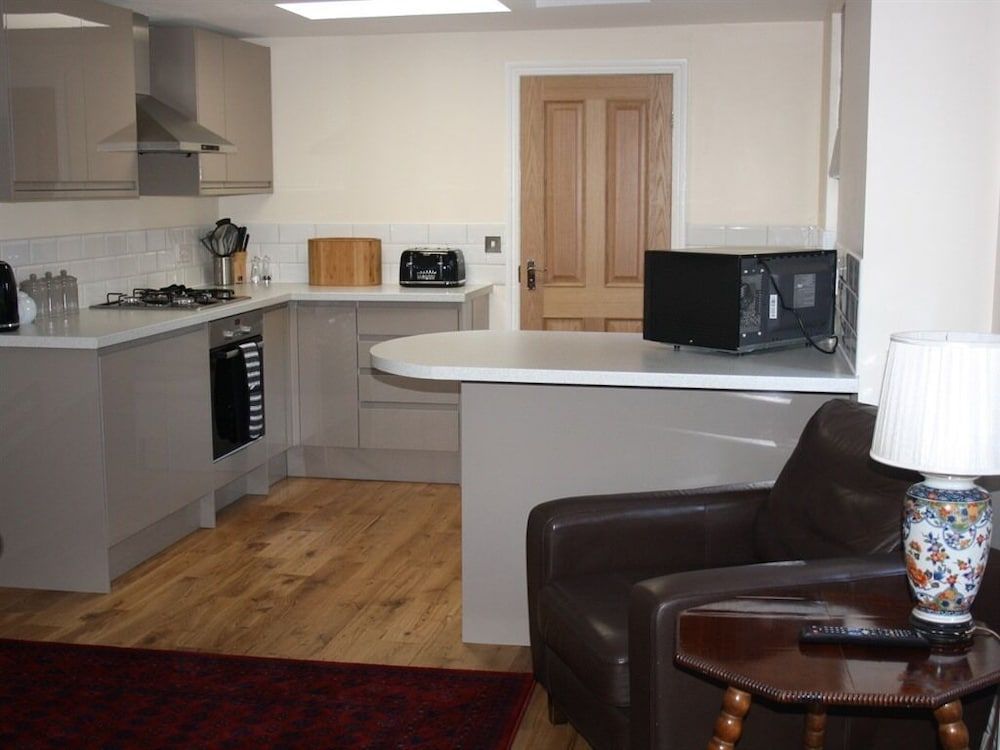 The Falstaff Ramsgate Apartment, Private Bathroom (Room 10 - 2 bedroom) 2
