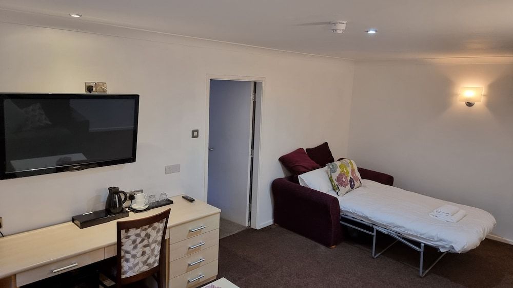 The Avenue Hotel Basic Suite 3