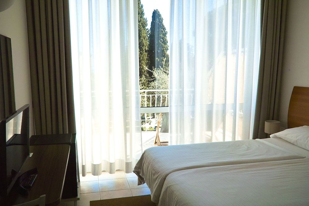 Hotel Approdo Premium Double Room, Terrace, Partial Sea View 8