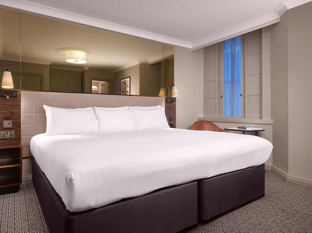 undefined Strand Palace Hotel 5
