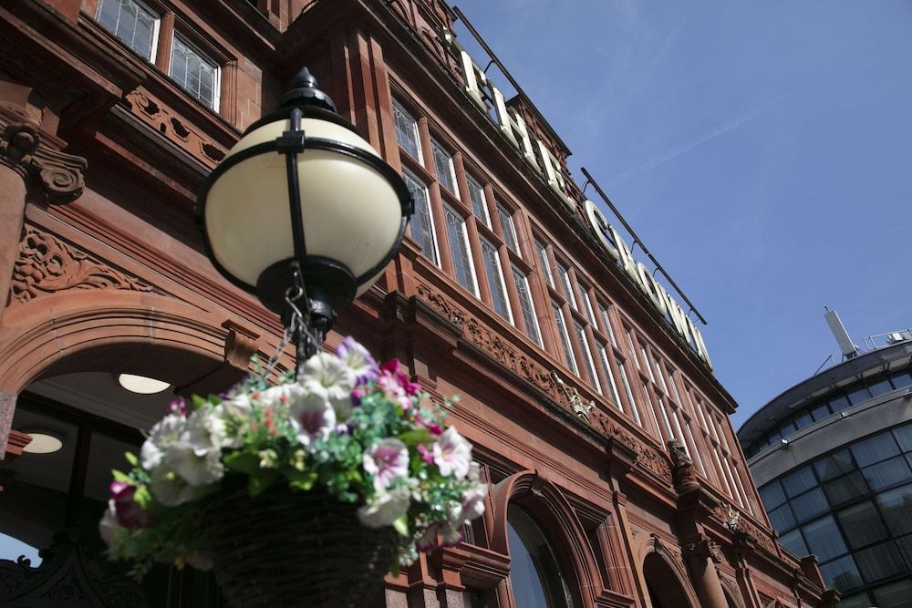 undefined The Crown London Hotel, Cricklewood (Northwest London), WorldHotels Distinctive 9