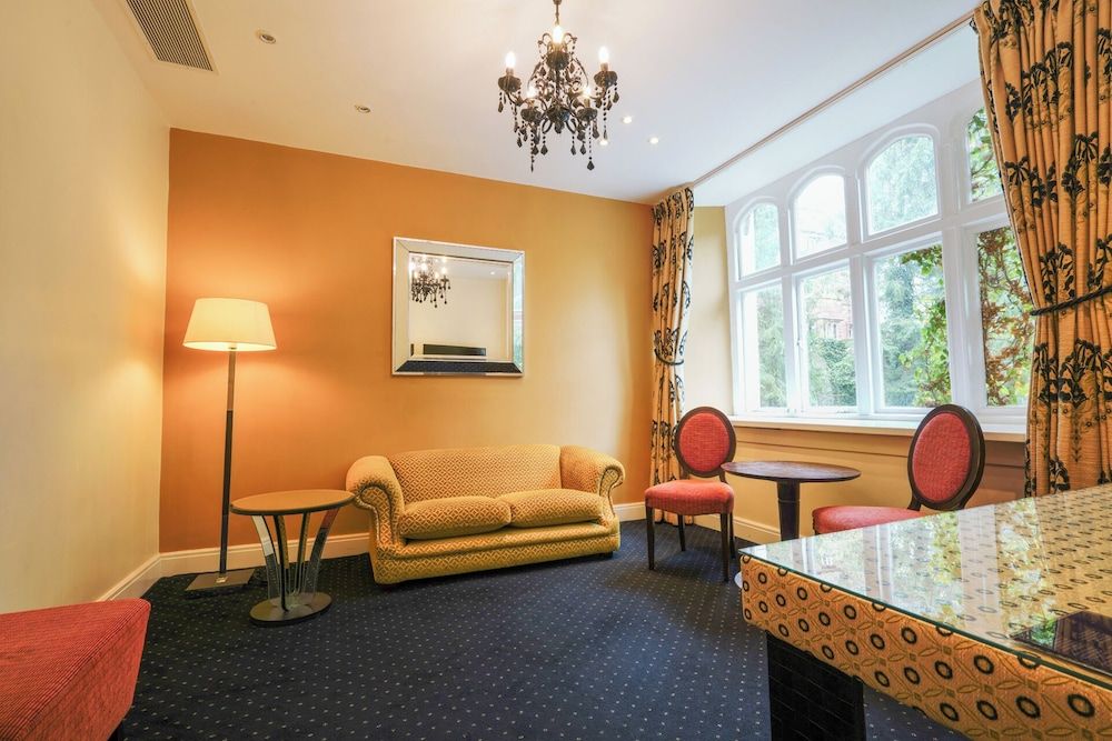 Ruthin Castle Hotel Suite, 1 Double Bed 6