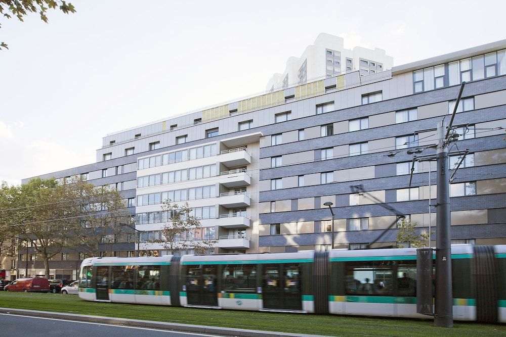 undefined Sejours & Affaires Paris Davout 3