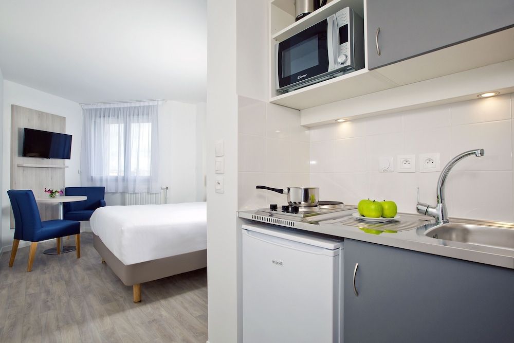 Sejours & Affaires Paris Davout Studio 7