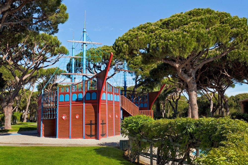 Children's Play Area