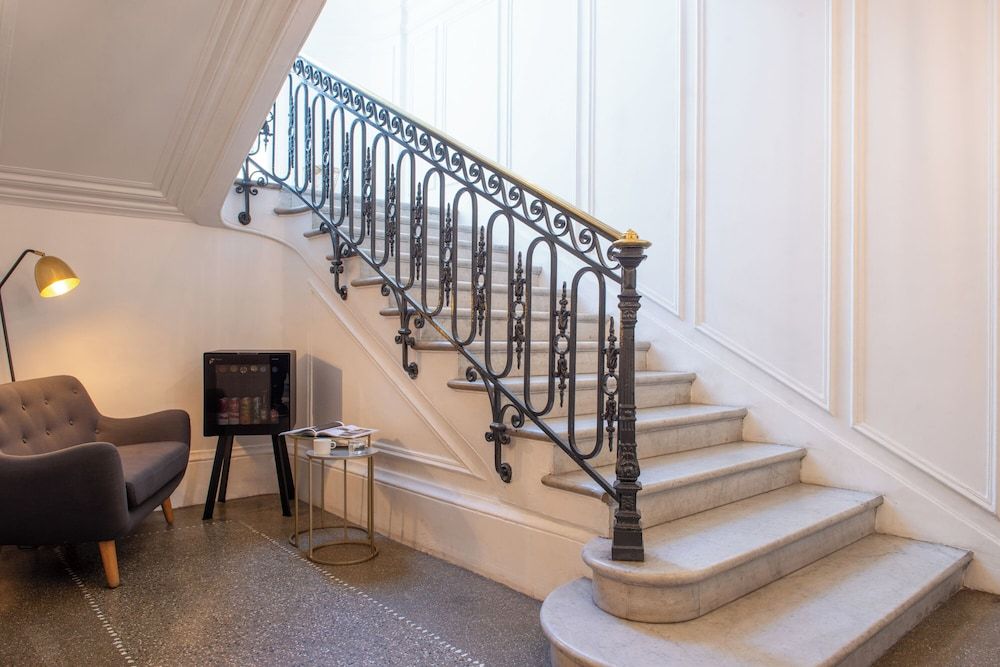 undefined Hotel Helzear Etoile 8