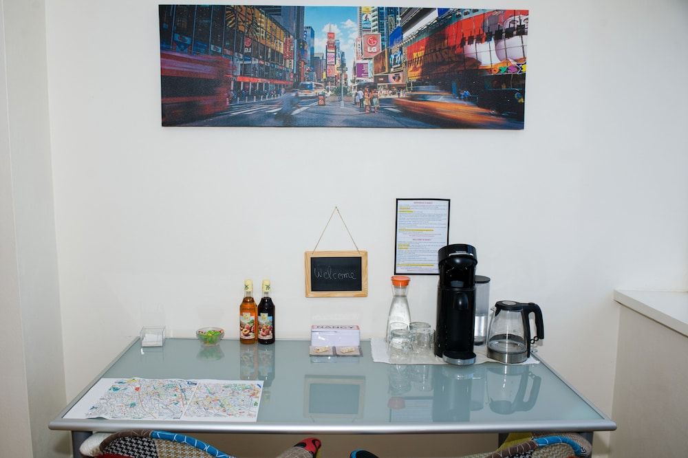 Chambres d'hôtes Au Coeur De Nancy proche gare de Nancy Superior Double Room, 1 Double Bed, Private Bathroom (Spacieuse) 21