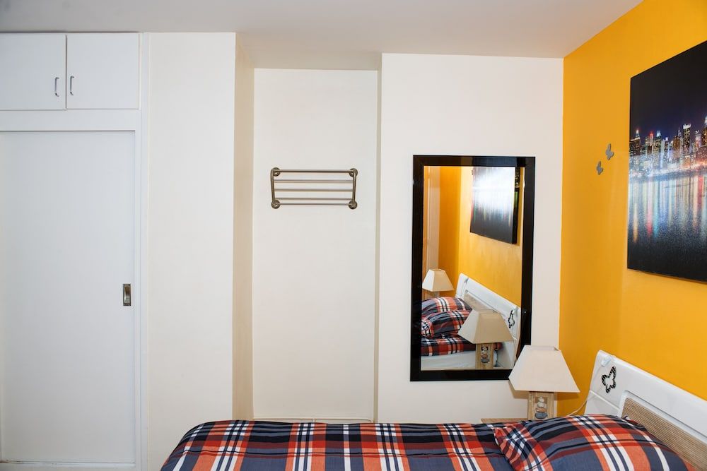 Chambres d'hôtes Au Coeur De Nancy proche gare de Nancy Superior Double Room, 1 Double Bed, Private Bathroom (Spacieuse) 4