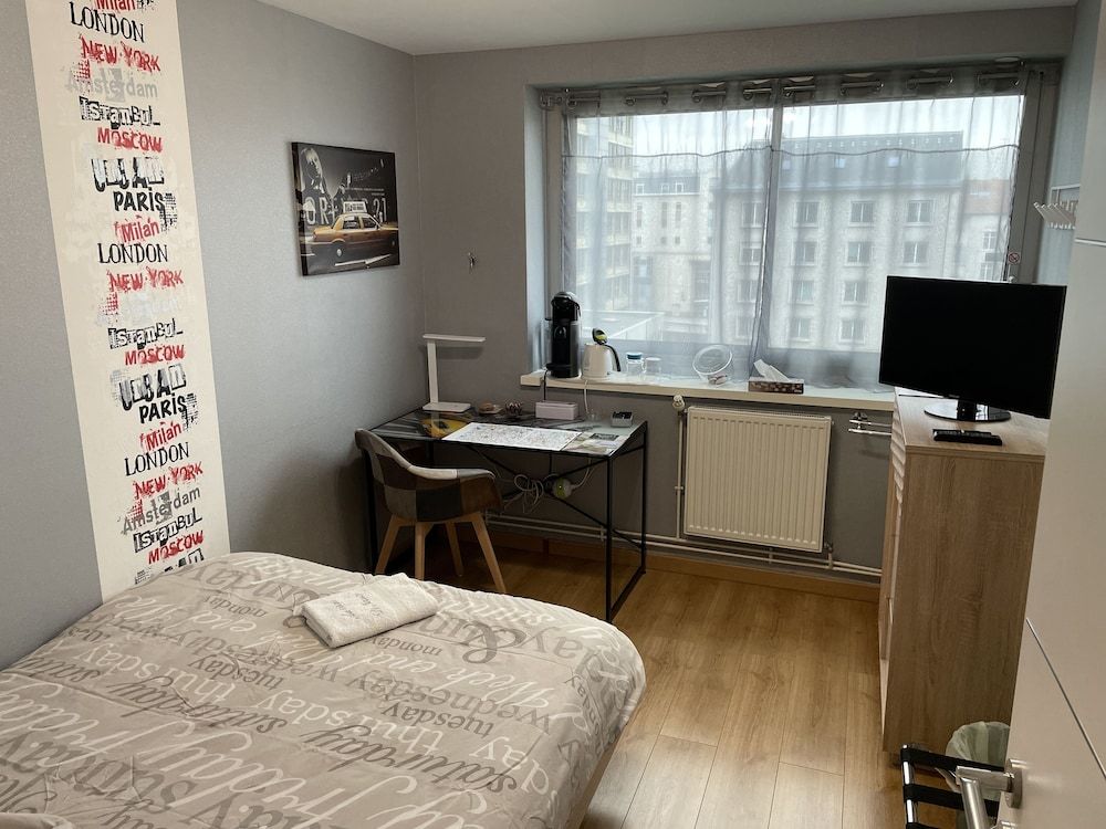 Chambres d'hôtes Au Coeur De Nancy proche gare de Nancy Double Room, Shared Bathroom (Sympa) 2