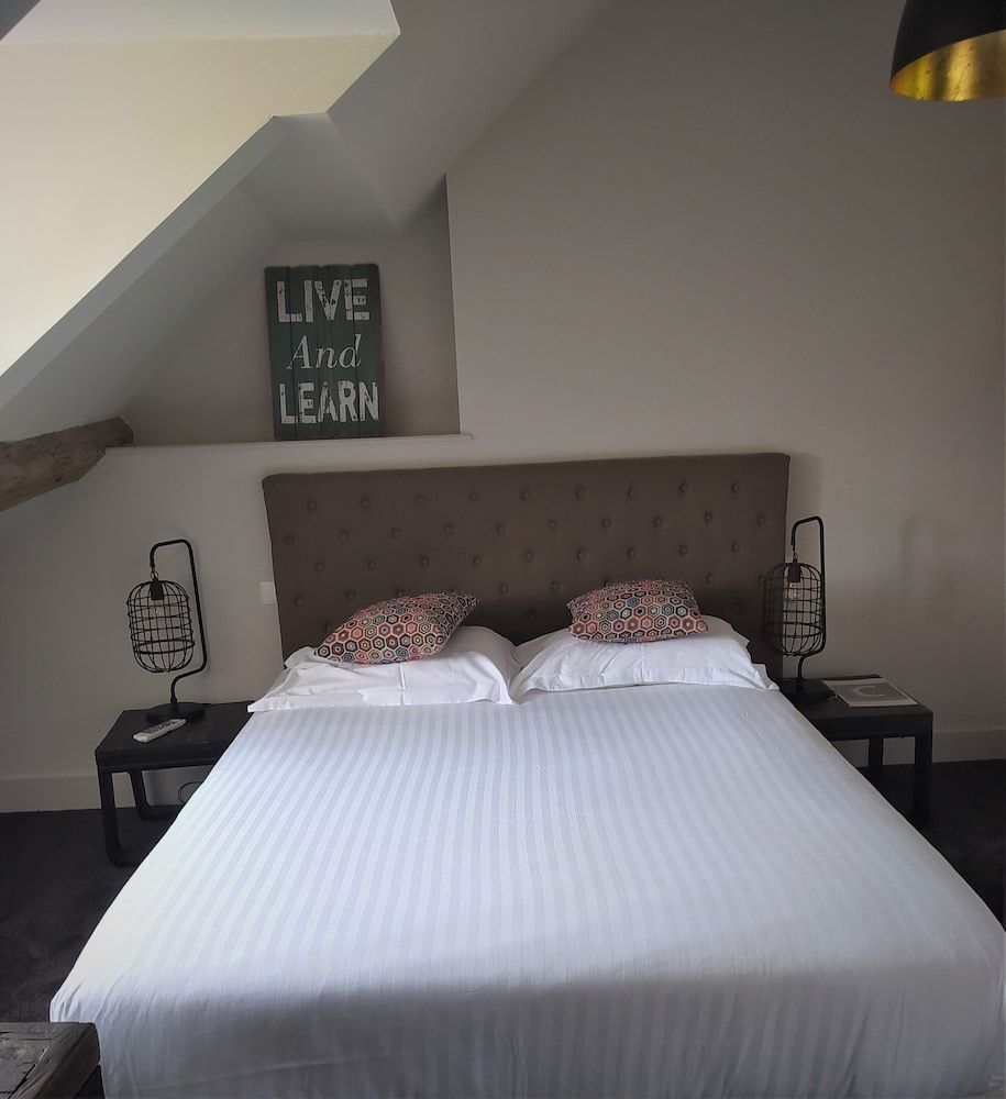 Hôtel Le Chantilly Economy Double Room Single Use, 1 Queen Bed 3