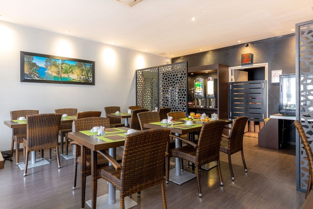 undefined Terminus Saint Charles 9