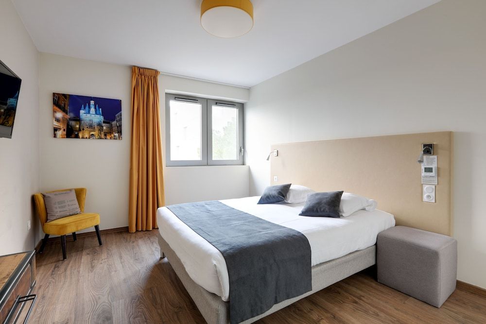 All Suites Appart Hôtel | Bordeaux Centre Gare COMFORT STUDIO (DOUBLE BED) 3