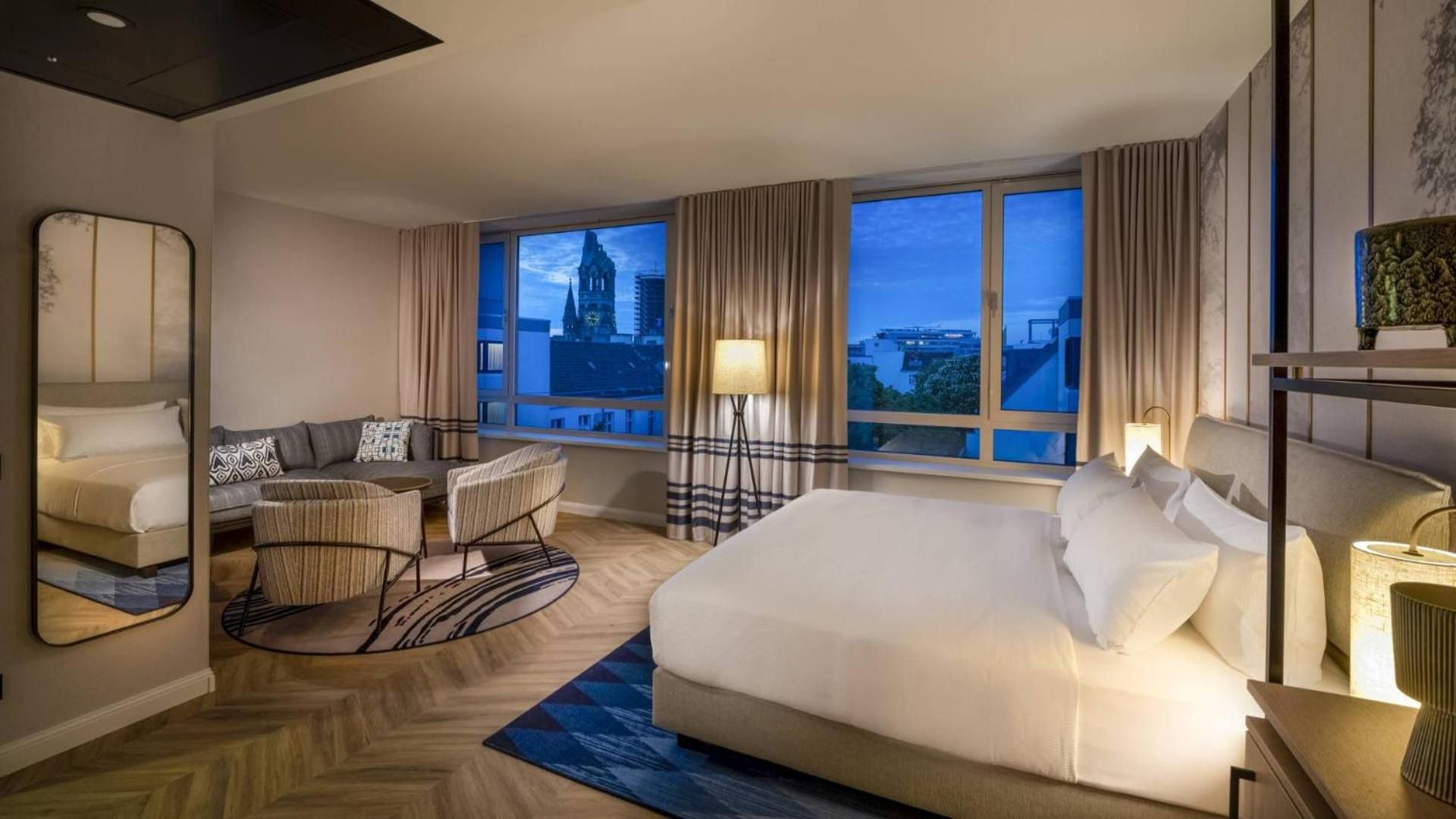 undefined DoubleTree by Hilton Berlin Ku'damm 7