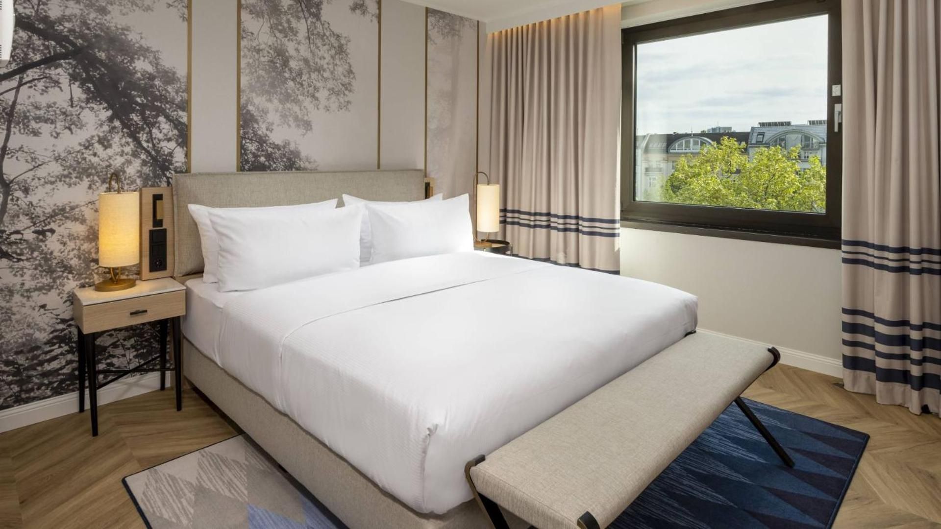 undefined DoubleTree by Hilton Berlin Ku'damm 9