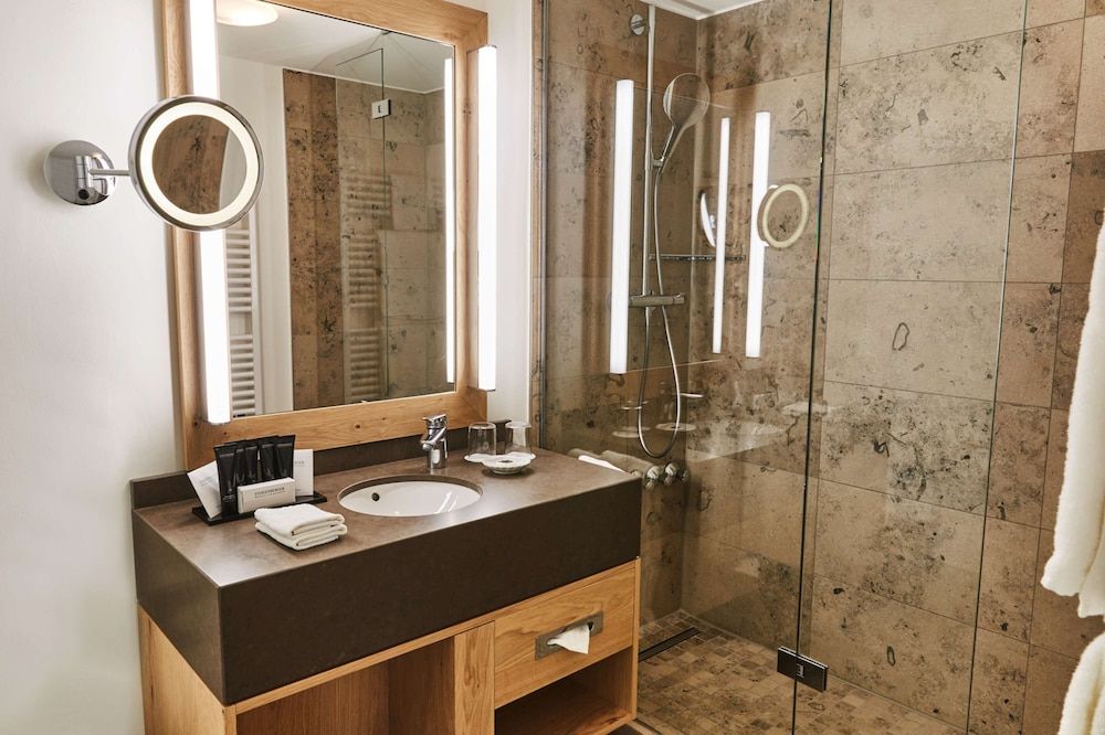 Steigenberger Inselhotel Superior Double Room 9