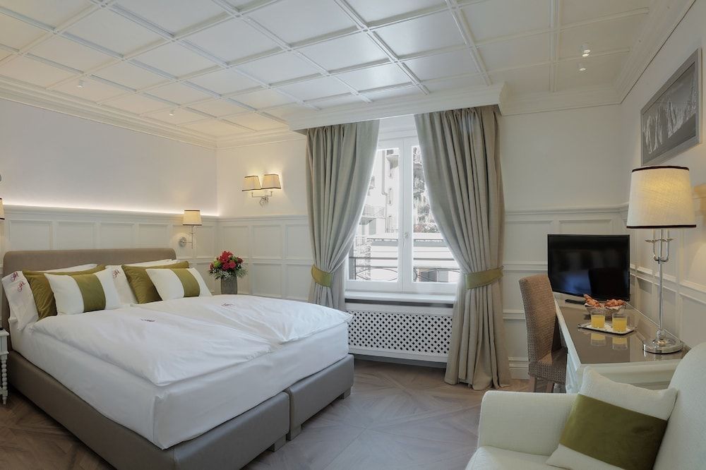 Double Room, River View