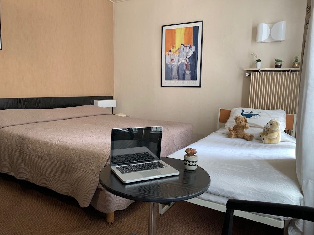 undefined Hôtel Alison 3