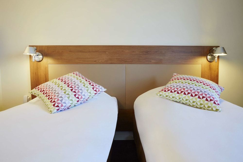 Room, 2 Twin Beds (Next Generation)