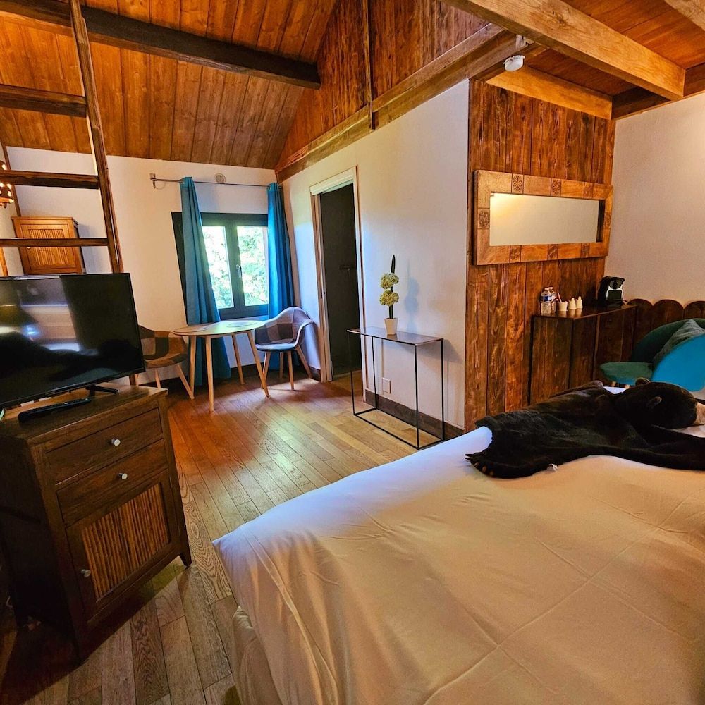 Au Refuge des 3 Ours Suite (Melba) 2