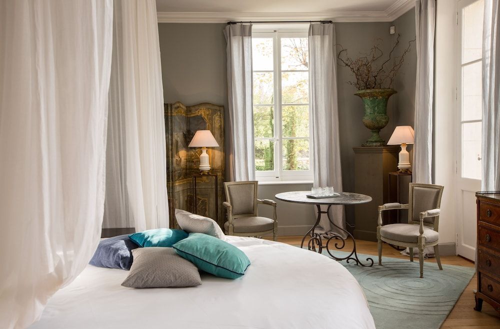 Suite (Aphrodite)