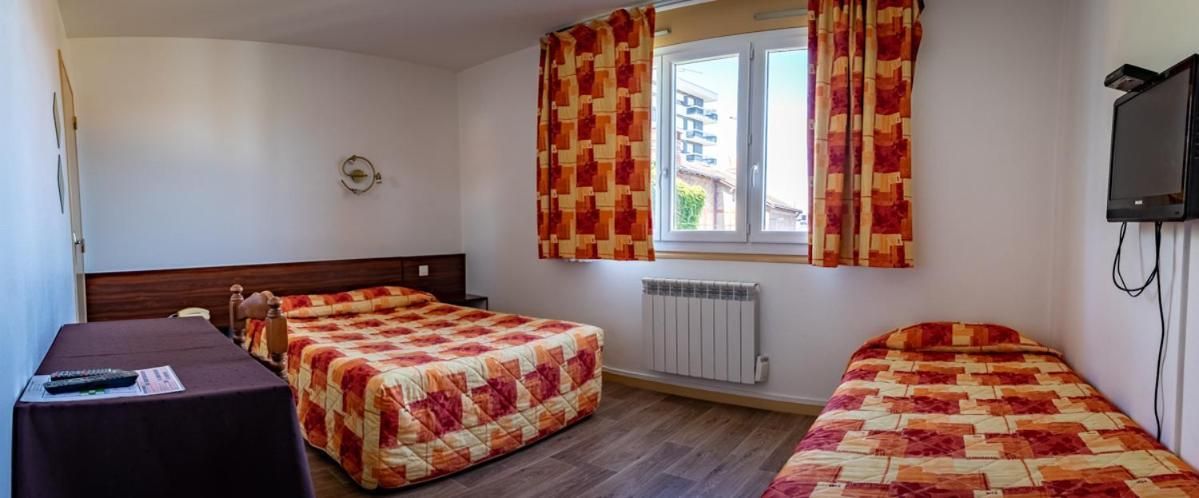 Twin Room - 2 People