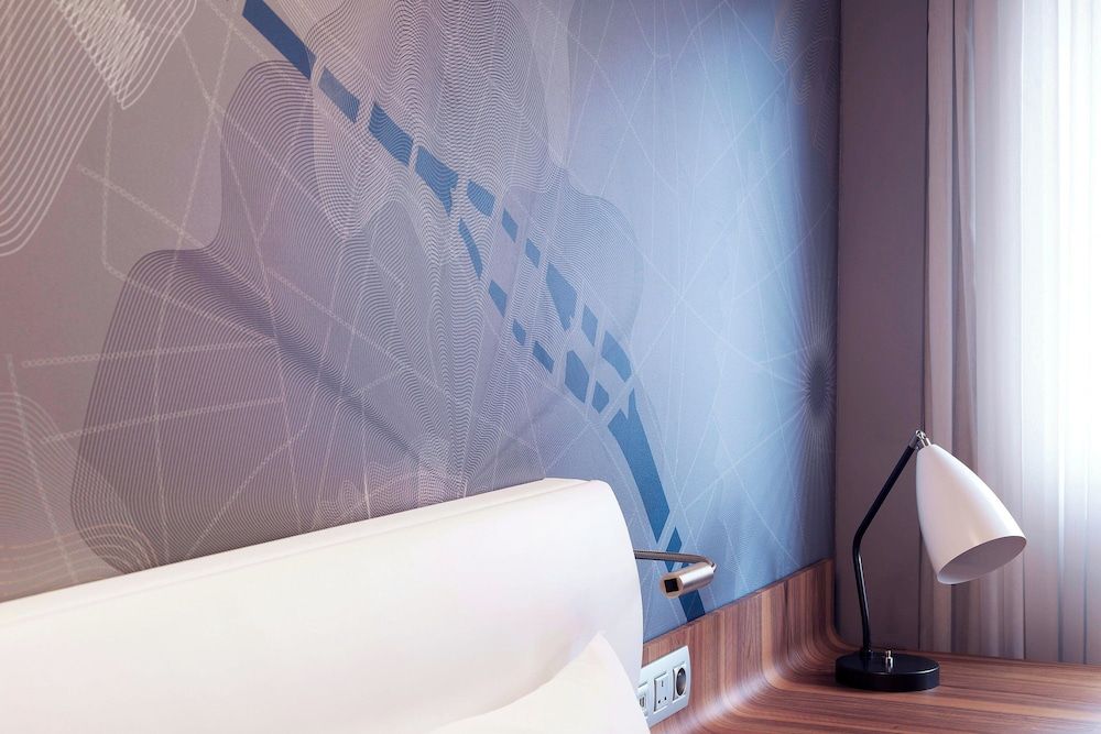 undefined Le Méridien Paris Arc De Triomphe 6