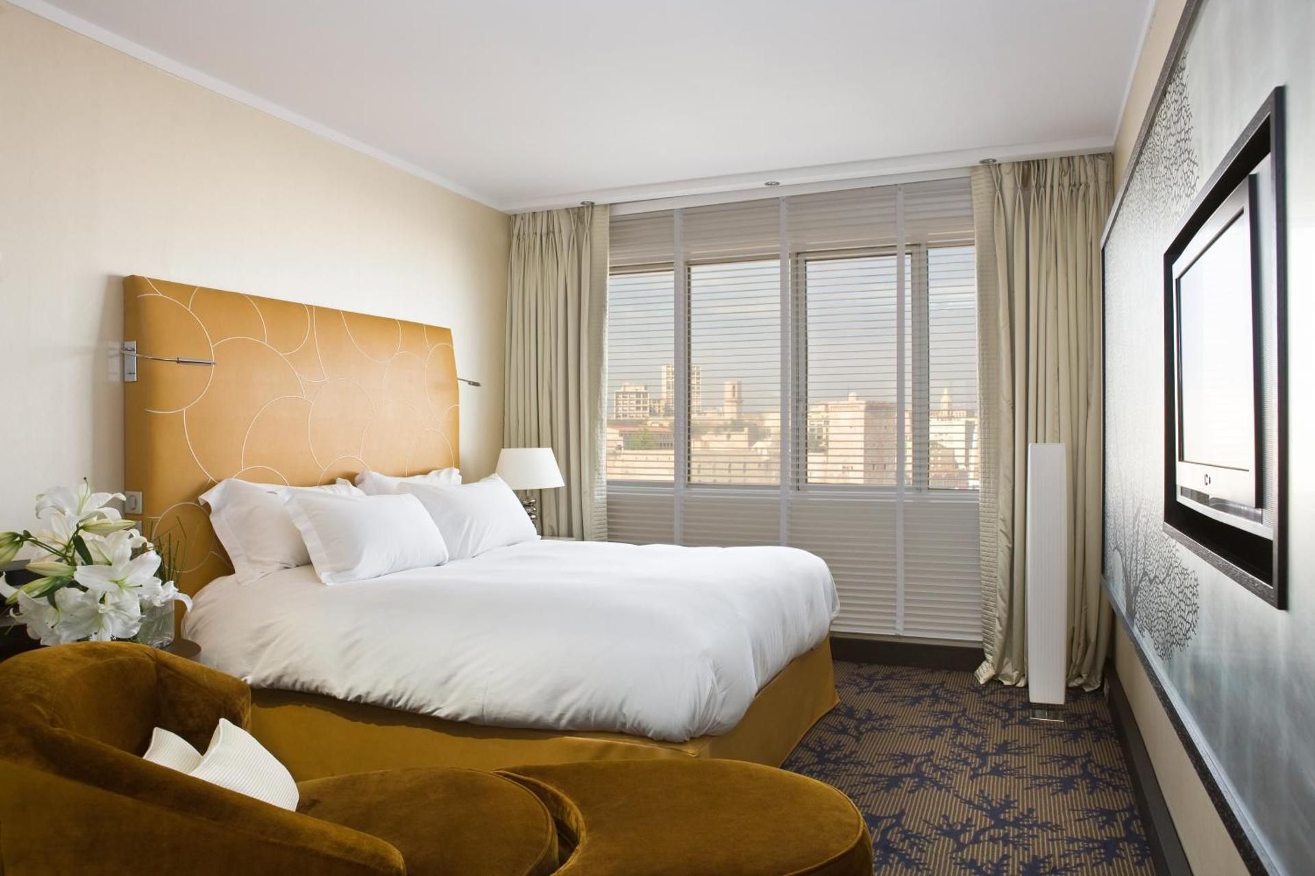Luxury Room, with port view, One Double Bed, fitness and Sofitel Spa