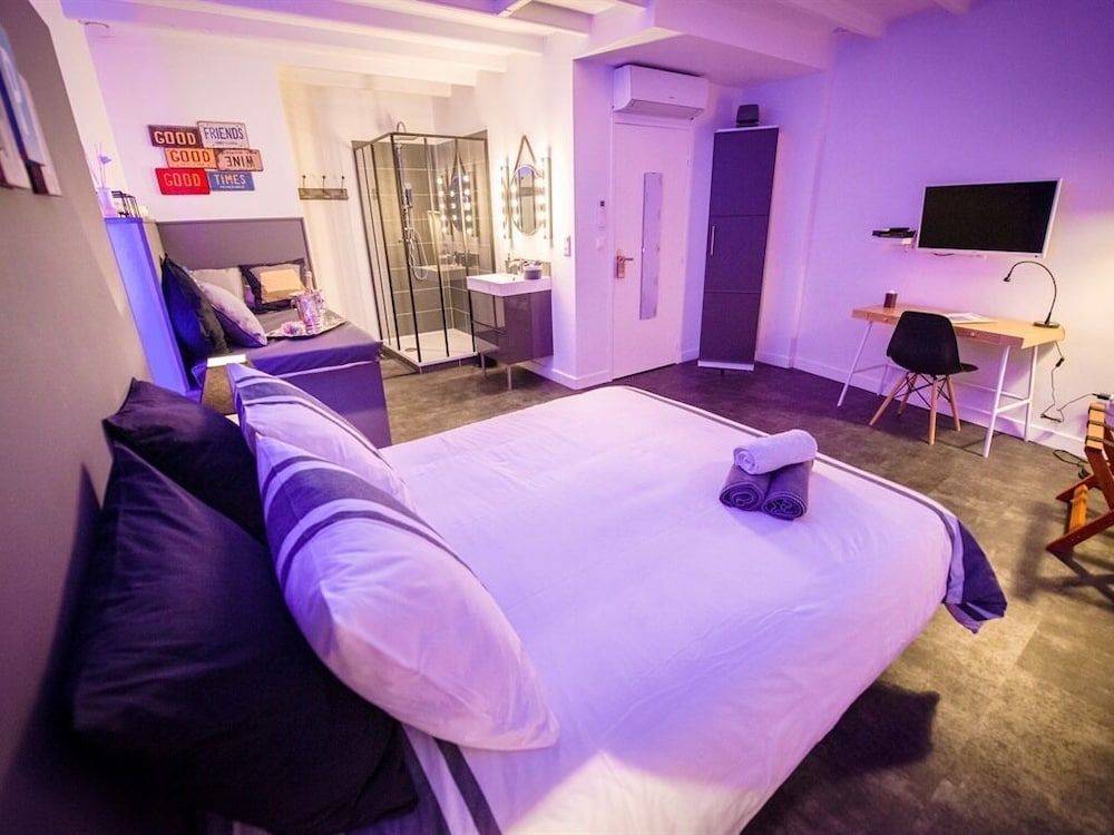 La Maison Gustave Deluxe Double Room, Garden View (FACTORY - 2ème étage) 7