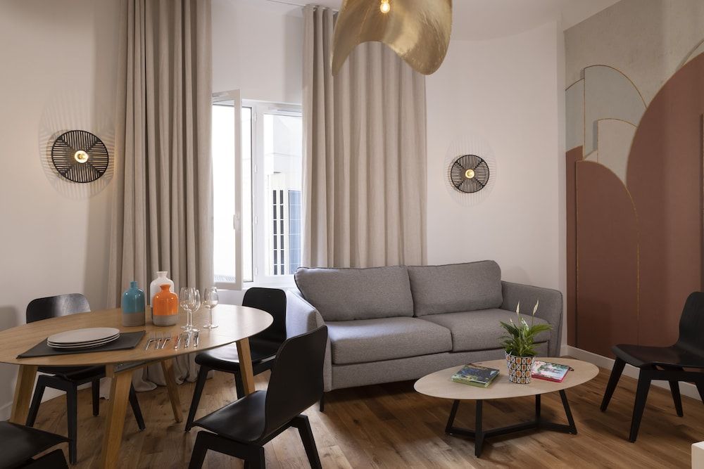 Yuna Blanche - Serviced Apartments 2 bedroom apartment in a quiet courtyard with balcony - 60m2 10