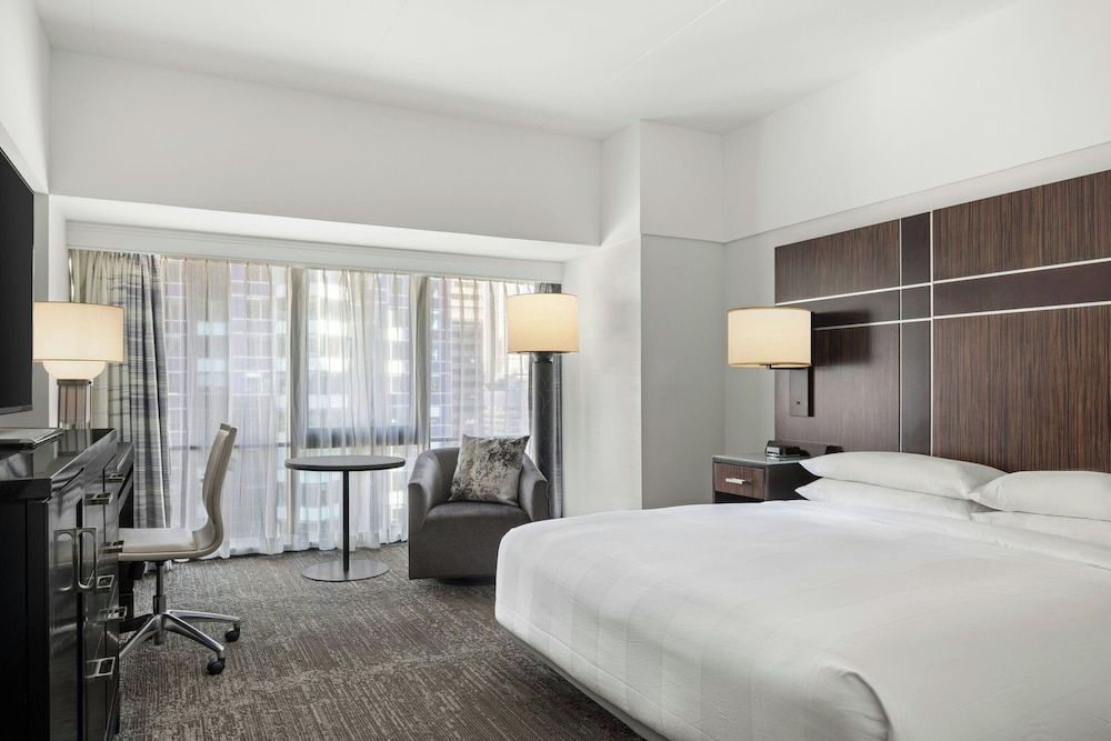 Deluxe Room, 1 King Bed