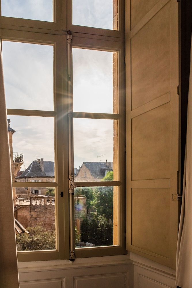 Hôtel de Bouilhac Deluxe Room, Terrace 4