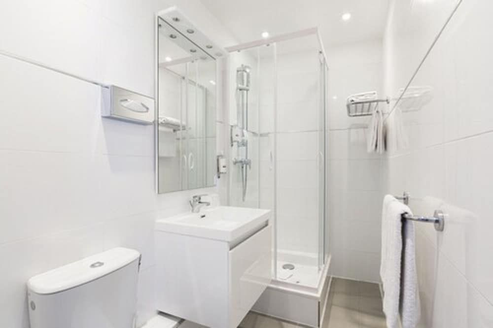 Hôtel Bastille Classic Double Room 5