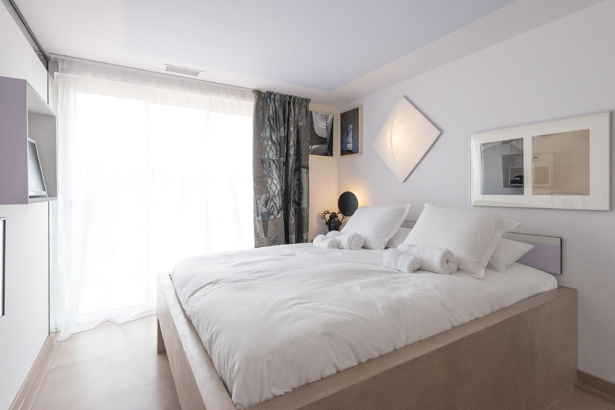 Double Room Pine wood side - second floor