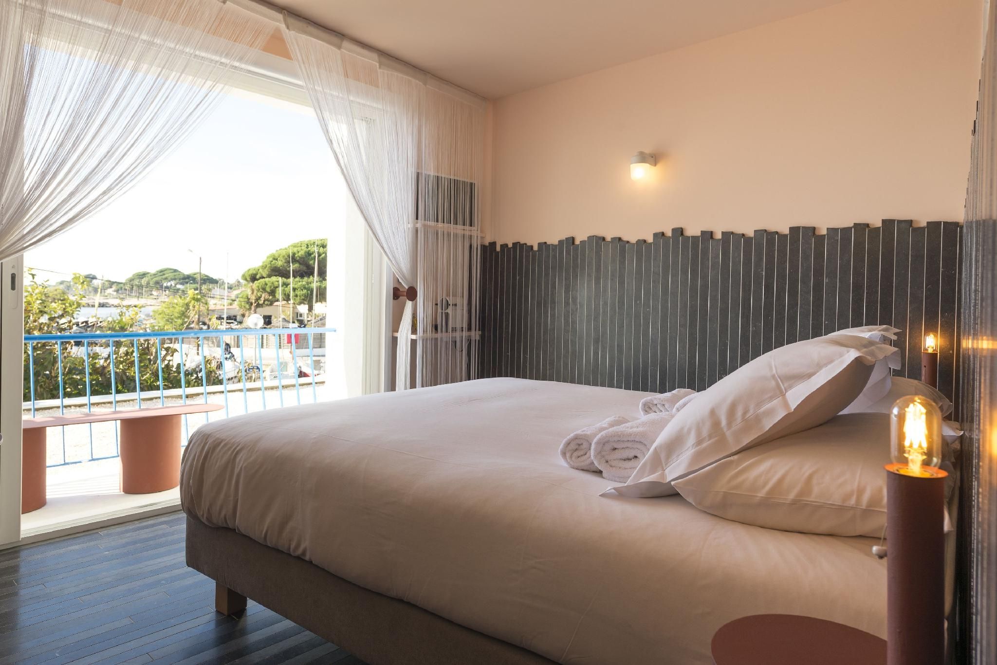 Double Room with Sea View and Balcony - First Floor