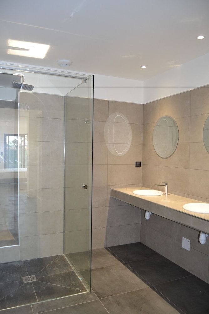 Luxury Apartment, 3 Bedrooms, Ocean View