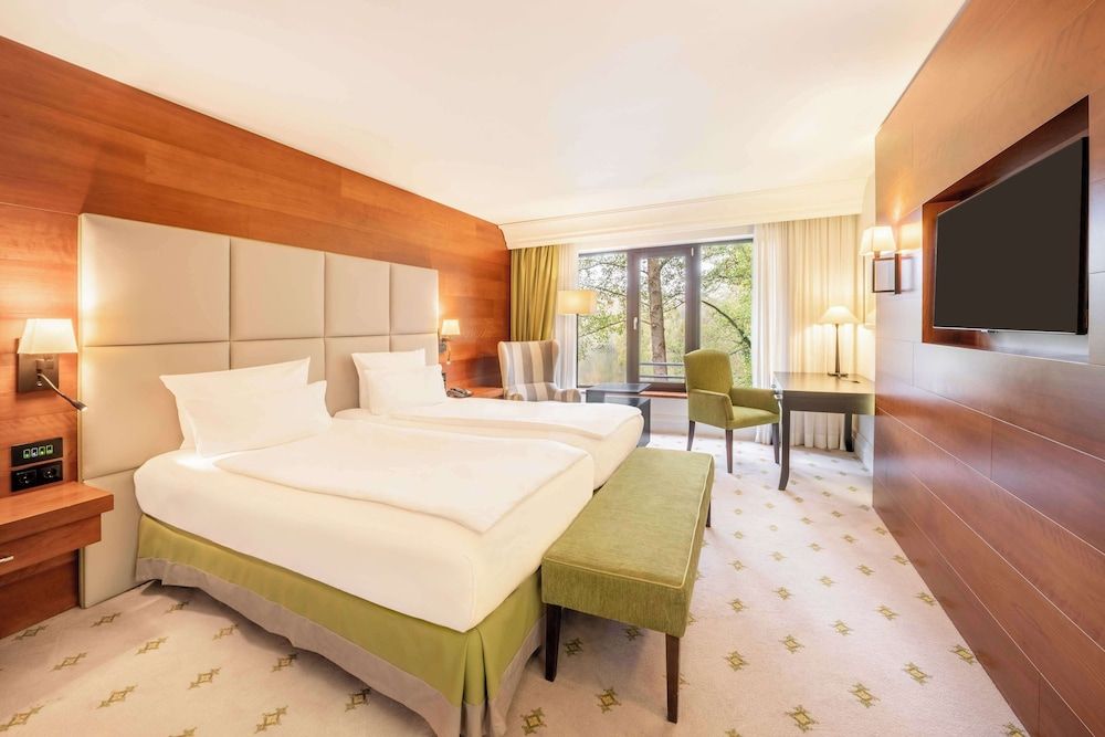 Executive Room, 2 Twin Beds, Lake View