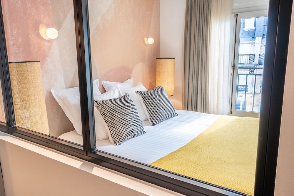 1 Bedroom Apartment with Balcony - City View - 38m2