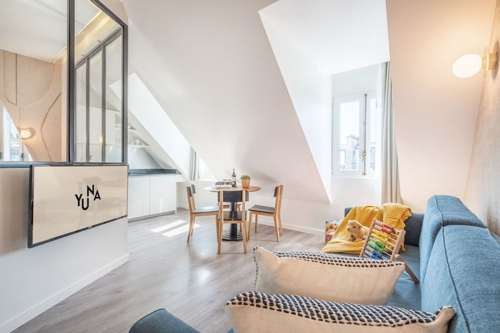 Yuna Les Halles - Serviced Apartments 1 Bedroom apartment city view - 34m2 9