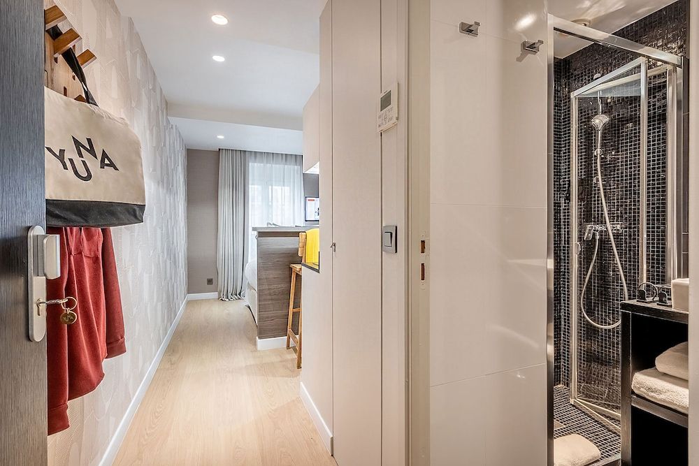 Yuna Les Halles - Serviced Apartments Classic Studio city view - 17m2 5