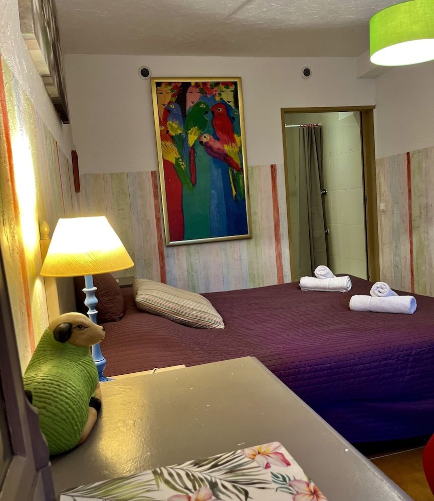 Basic Single Room, Private Bathroom