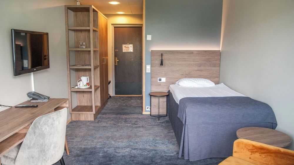 Ronneby Brunn Hotel Spa Resort Standard Single Room 3