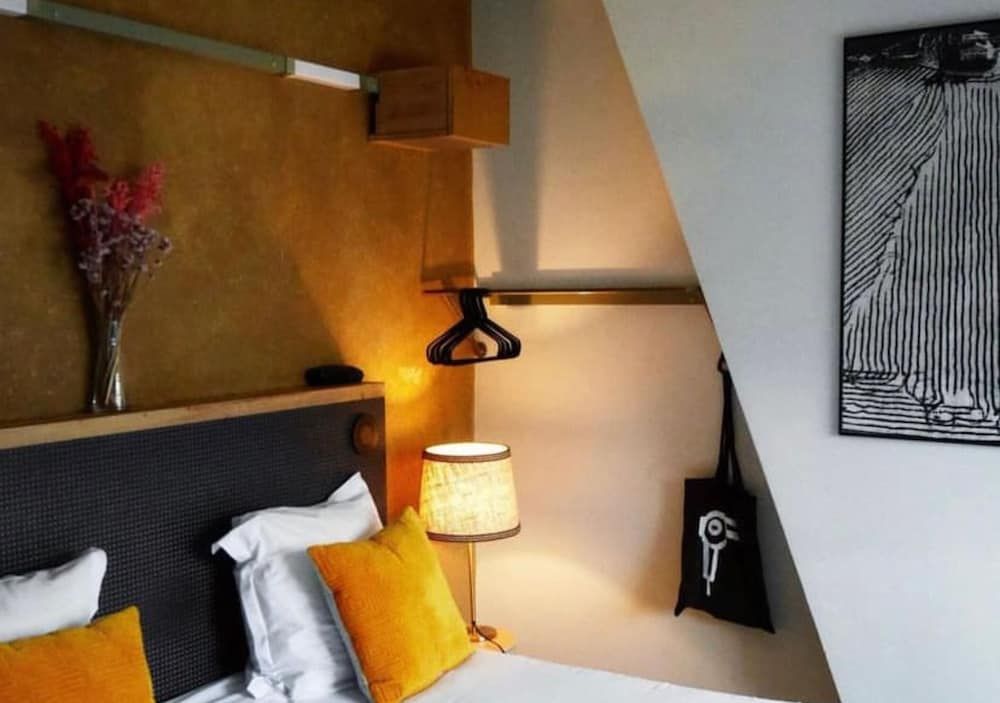 Hôtel La Nouvelle République & Hammam Comfort Room, 1 Queen Bed 4