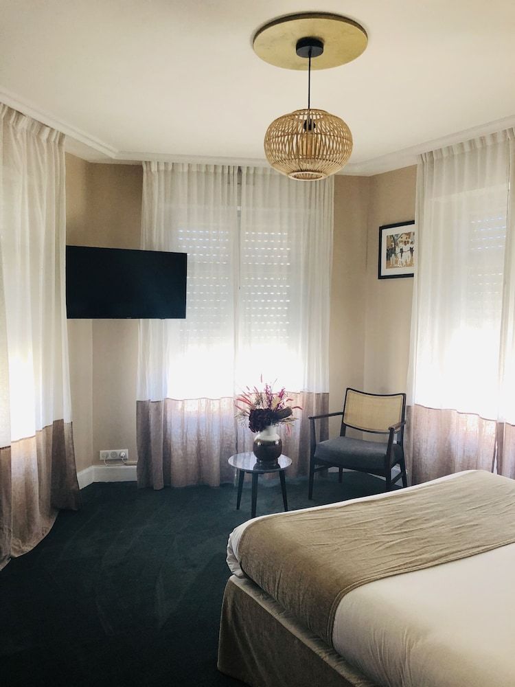 AMA Hôtel Superior Double Room 3