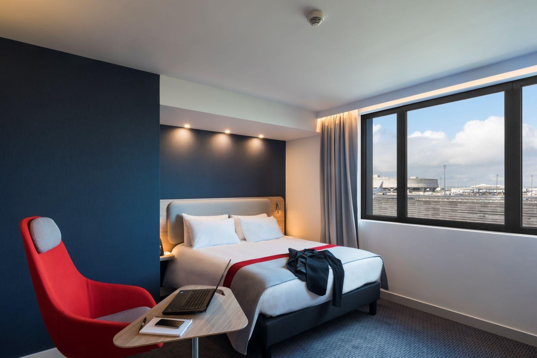 1 Double Standard Airport View With Free Breakfast