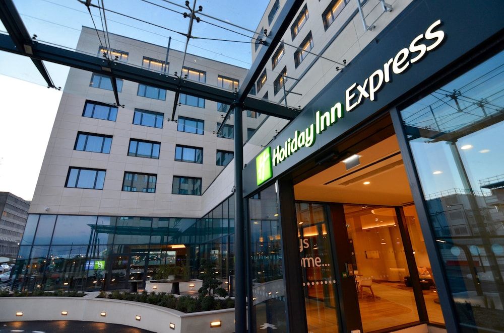 undefined Holiday Inn Express Paris - CDG Airport by IHG 9
