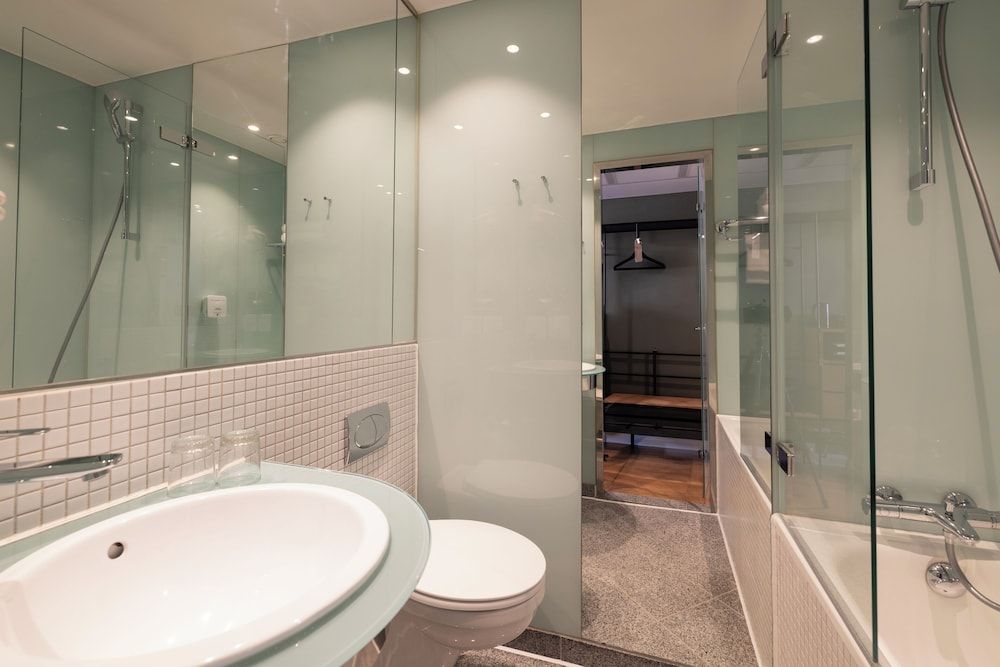 Imperial Hotel Standard double room 5