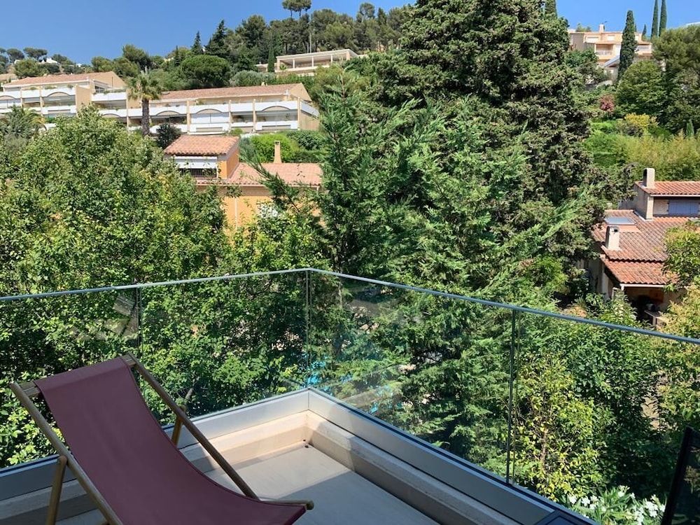 Hôtel Particulier Cassis Parking gratuit Piscine chauffée Superior Apartment, Terrace, Garden View (Suite supérieur) 5